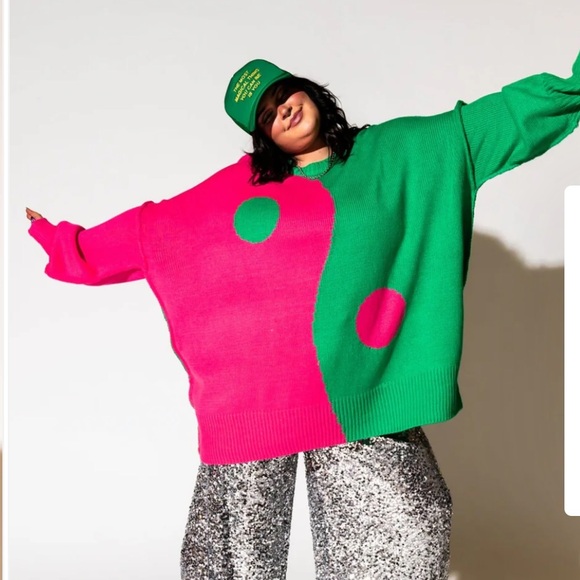 LALA ORIGINAL Yin Yang Gang Oversized Knit in Electric Watermelon - Picture 3 of 12